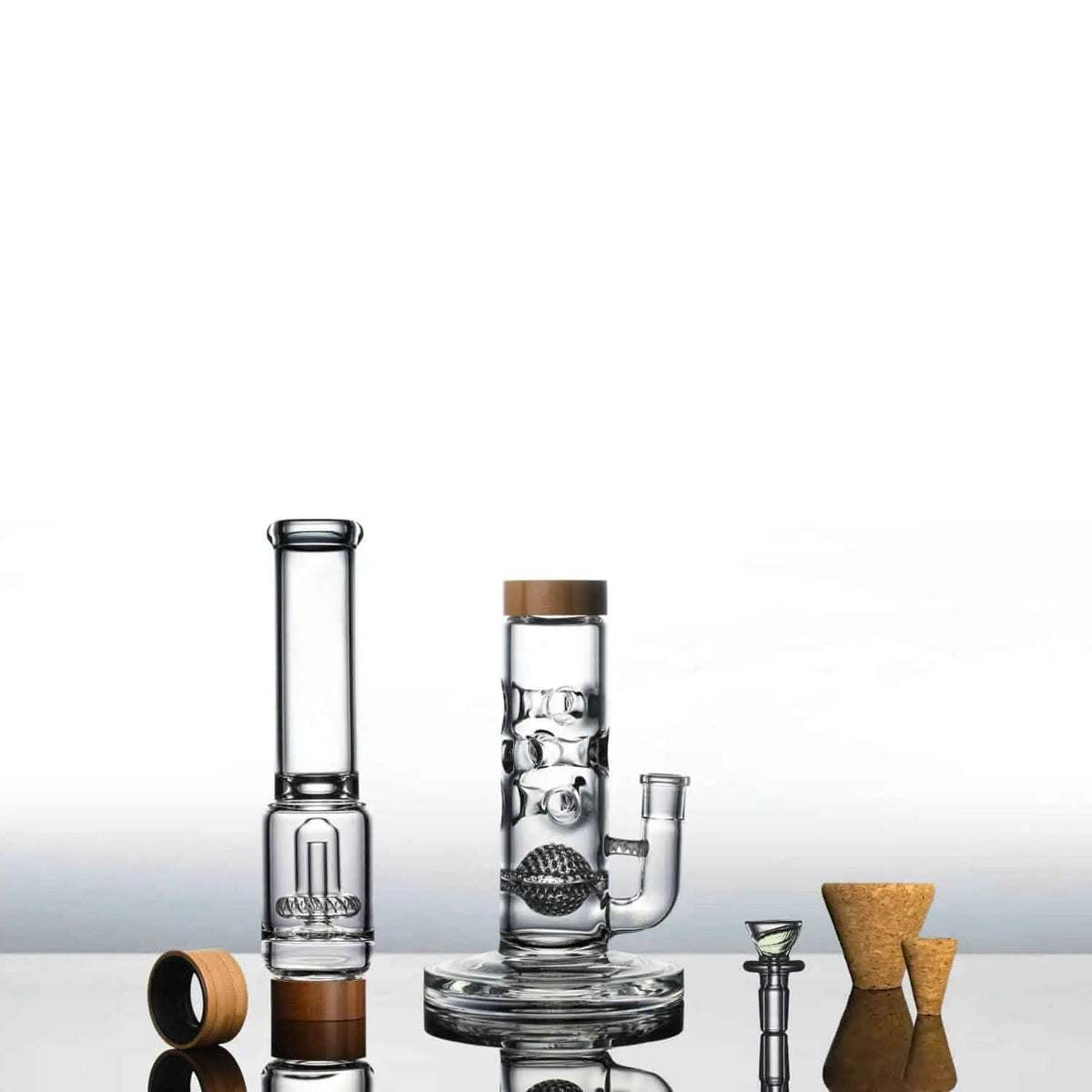 Vitae Glass - 18" Swiss UFO Bong