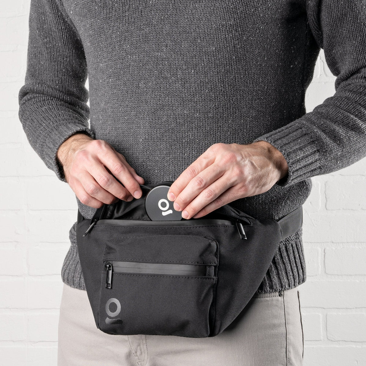 Ongrok - Carbon-lined Fanny Pack / Travel Pouch