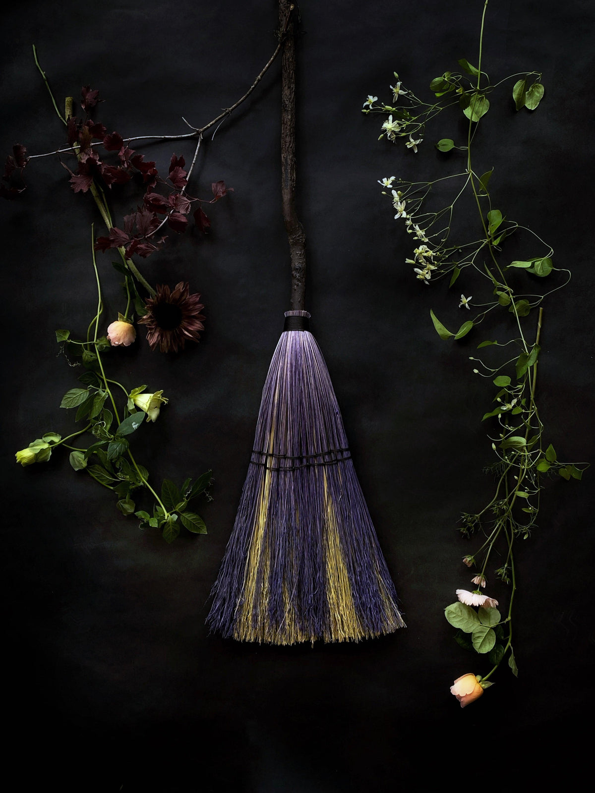 "Big Boss Witch" Brooms Gothic Cottagecore  – Functional Natural Broomcorn Sweeper